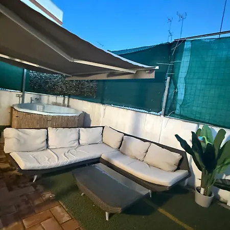 بيت للعطل Amanecer Boutique Home, Beach, Village & Relax *